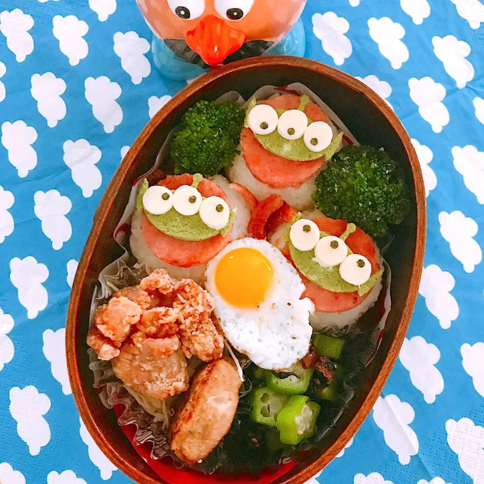 Snapdishの料理写真:☆スパムおにぎり弁当☆|chikakoさん