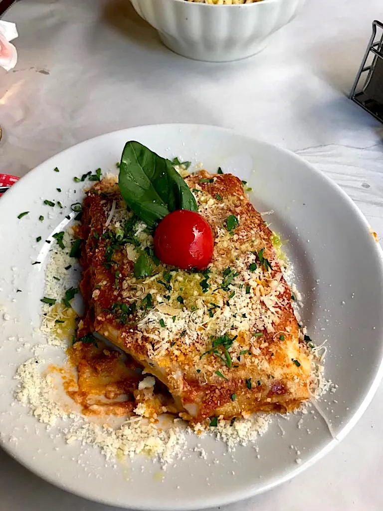 Lasagna bolognese|Theodor Georgeさん