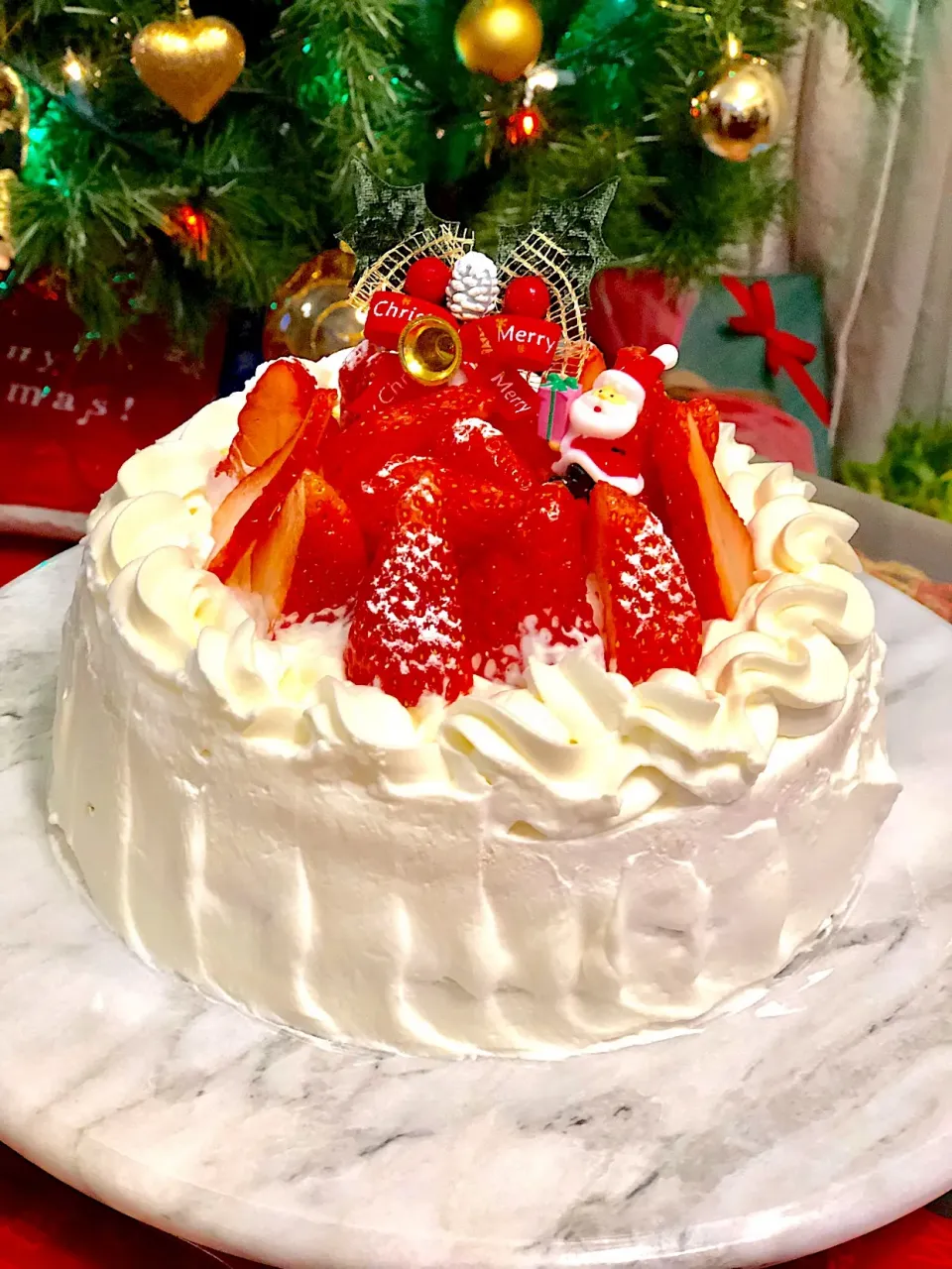 Christmas Strawberry Shortcake|Ronaさん