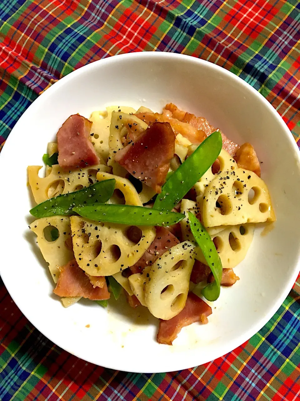 からあげビールさんの料理 シンプルがウマッ♡香ばしバター醤油の甘辛れんこんステーキ|ai♡さん