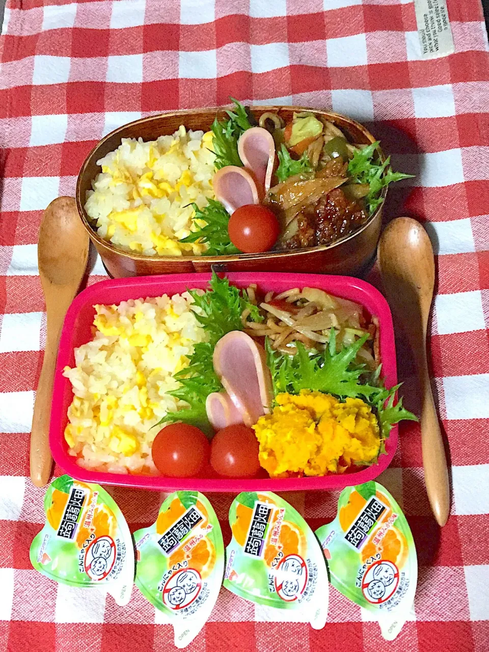 高3次女 お弁当🍱
#センター試験まで後8日
小4四女 お弁当🍱
 #児童館|しげっちさん