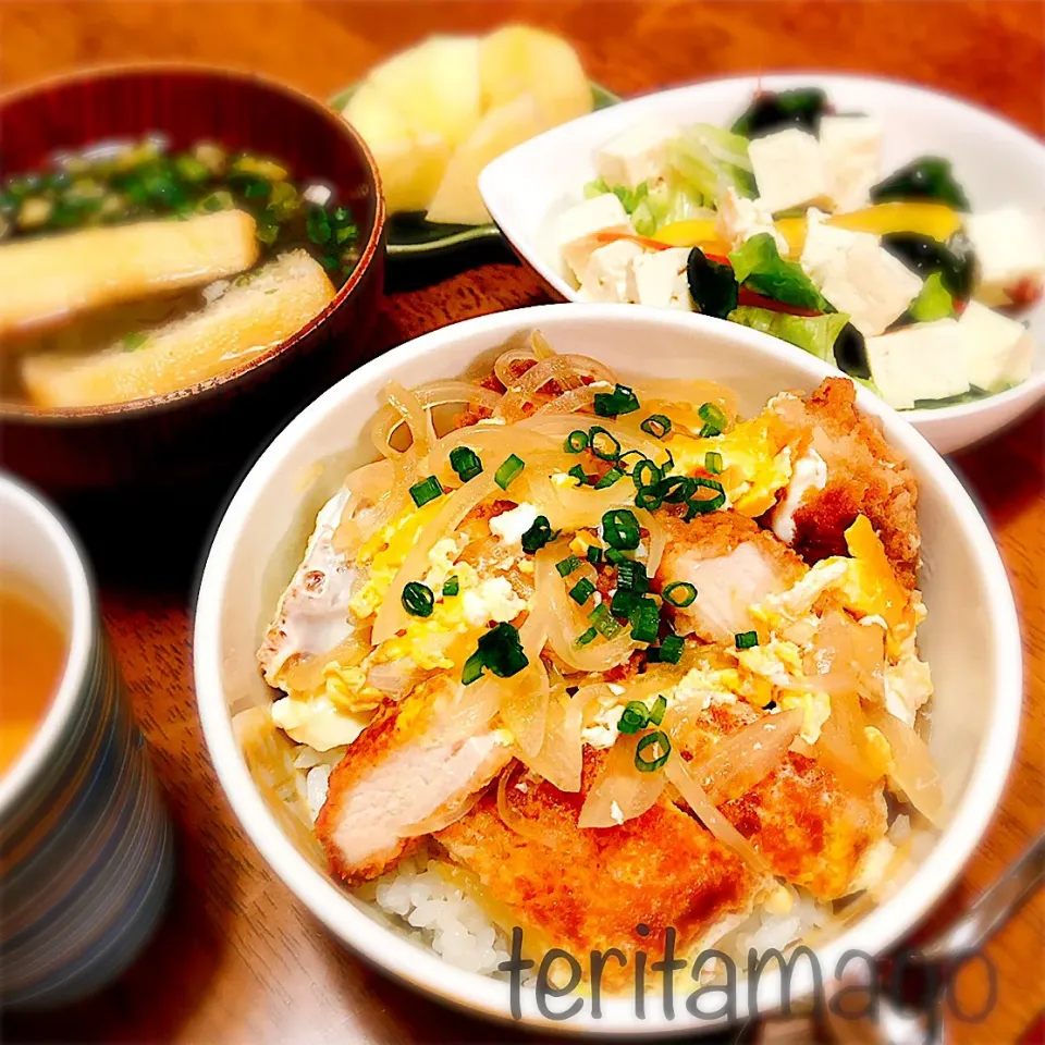 Snapdishの料理写真:チキンカツ丼|teritamagoさん