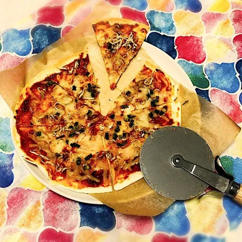 「フラワートルティーヤ」を使ってみたSnapdishの料理・レシピ写真:チーズ好きのカルシウムピッツァ🍕