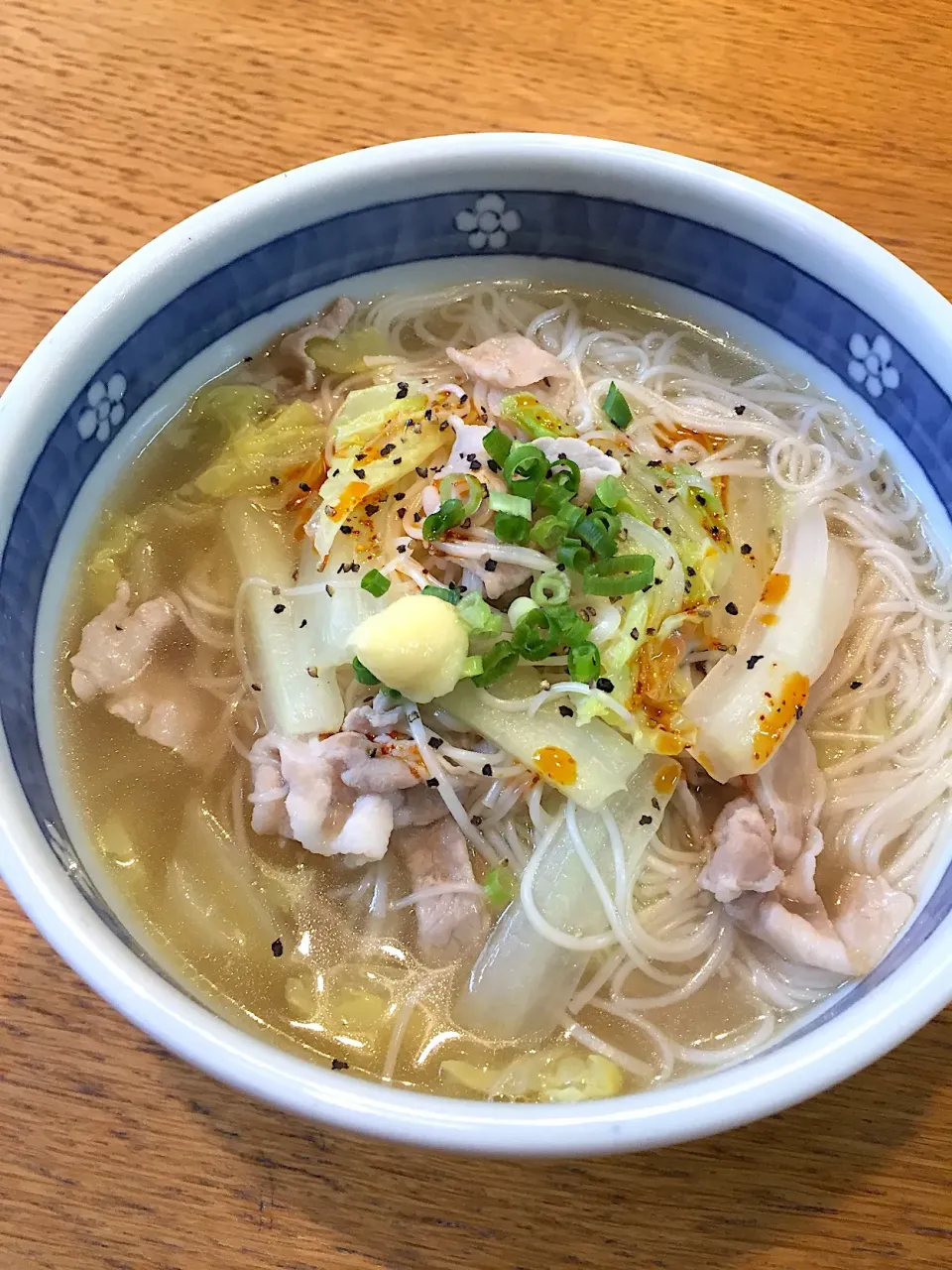 Snapdishの料理写真:豚バラと白菜のにゅう麺|まつださんさん