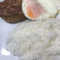 [マイシス作] 自家製ハンバーグ定食|ちゅらさん