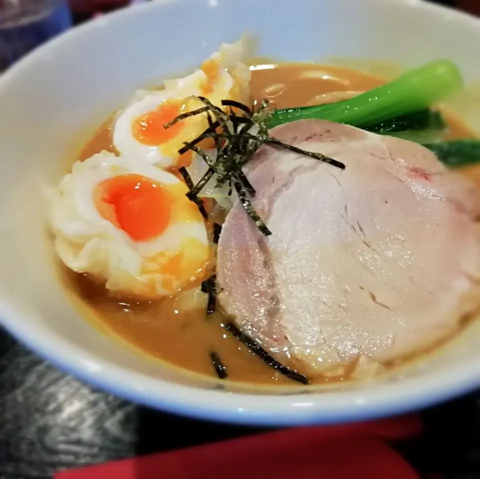 通のカレーうどん with 温玉天|ヴェローナのパン屋さんさん