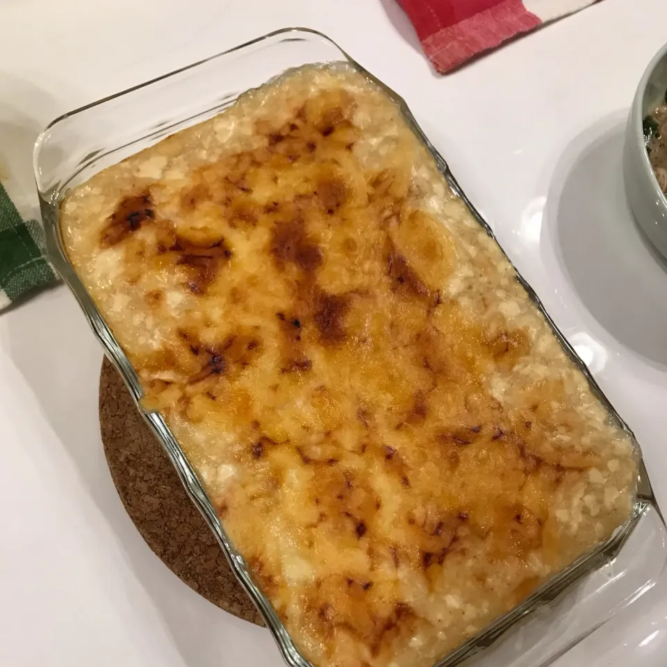 かおりん✴︎❤︎さんの料理 糖質オフ！山芋と明太子のあっさり豆腐グラタン|リカさん