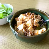 お昼は麻婆豆腐|くろまきさん