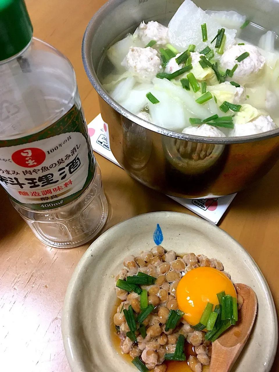 美酒鍋🎵はじめまして〜
本当に水と料理酒だけで美味しいから感動✨ઈ(◕ั◡◕ั)*゜*♥|さくたえさん