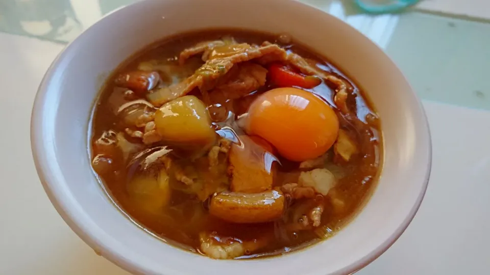 昨日の夕飯のカレーでカレーうどんをお昼に食べました|mky710801さん