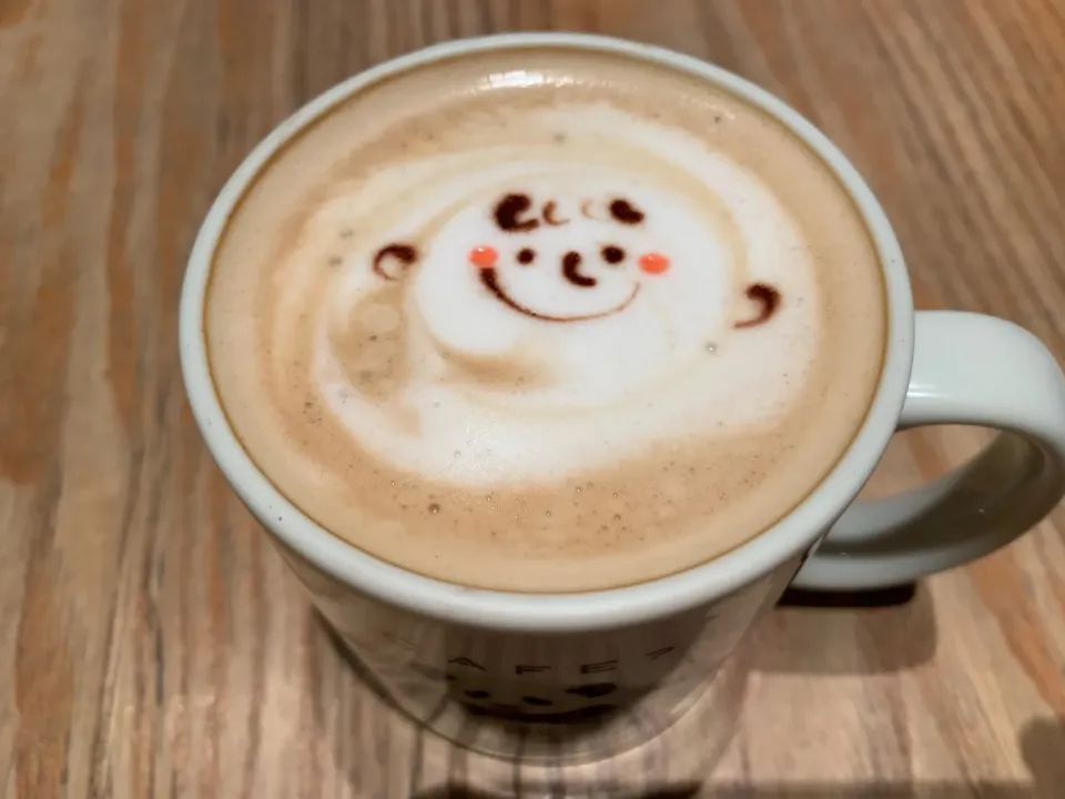 上野駅にて、カフェラテ！かわいい|お家でbar!さん