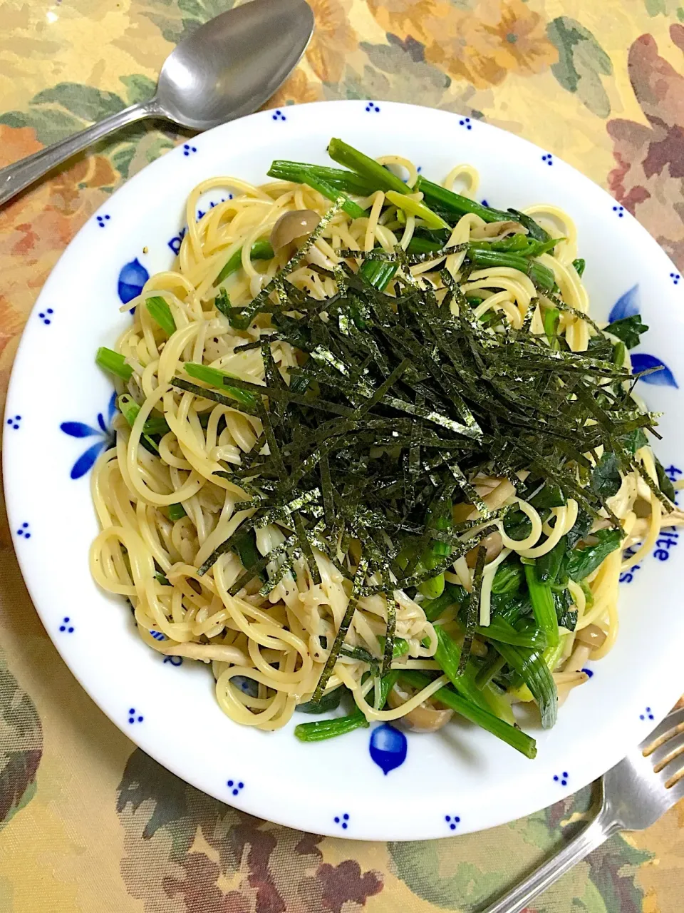 きのことほうれん草たっぷり🍄和風パスタ|cheezuさん