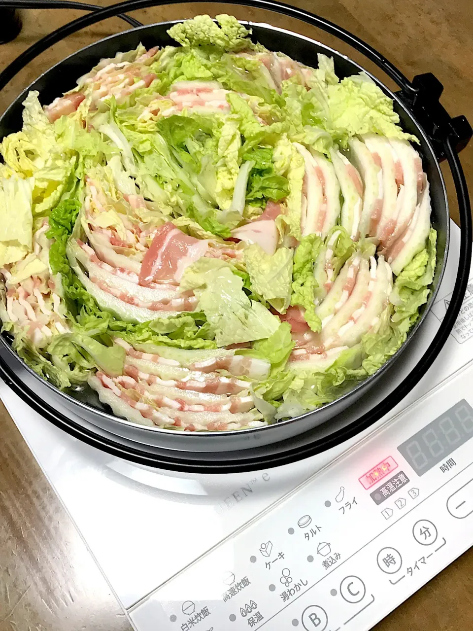 Snapdishの料理写真:豚バラと白菜の重ね鍋💖|Norio Fukudaさん