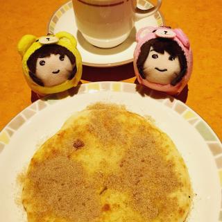 サイゼリア デザートフォッカチオ チェリー ラズベリー チェリーソースが美味しい りくれん Snapdish スナップディッシュ Id C1ausa