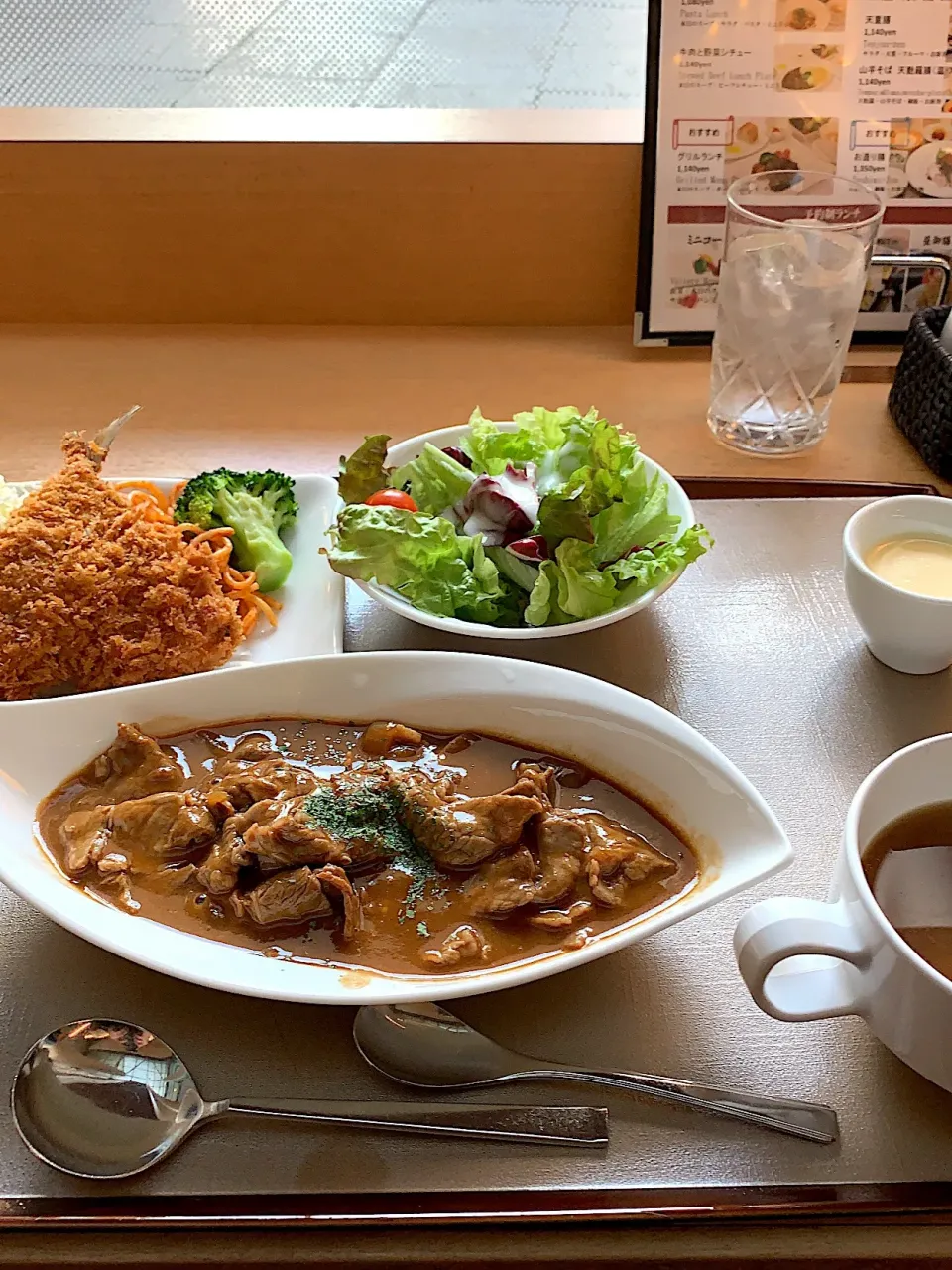 スライスビーフ デミクリーム煮込み|山内博之さん