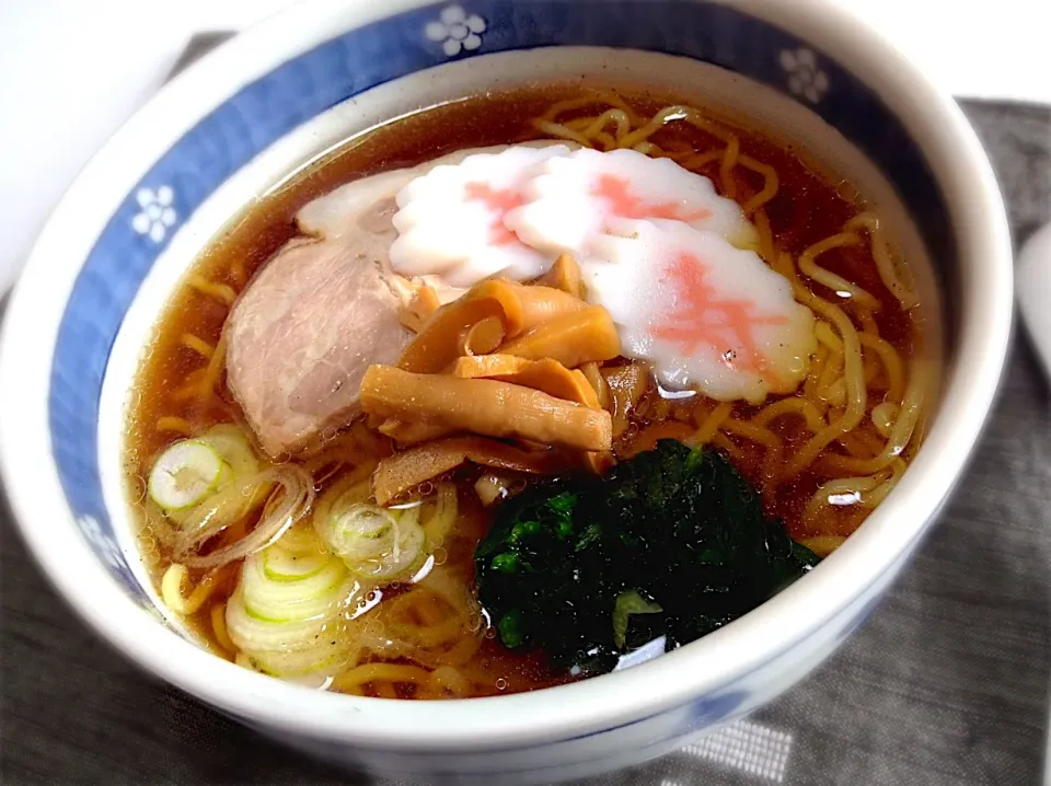 支那そばイメージのラーメン🍜 (๑˃̵ᴗ˂̵)و|bamazooさん