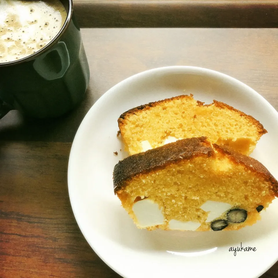 お節リメイク・黒豆とクリチのパウンドケーキ|めぐみさん