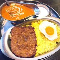 江古田ターリー屋のバターチキンカレー、マトンハンバーグのせ