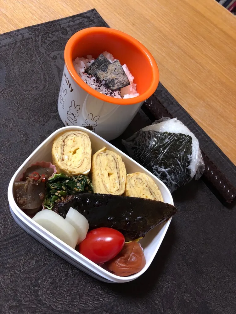 Snapdishの料理写真:ブリ照り弁当|csigapogiさん