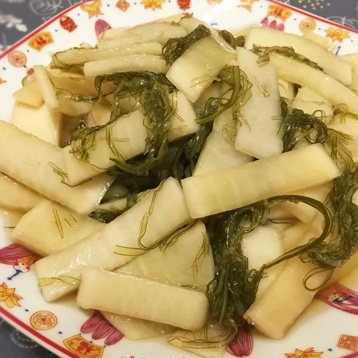 大根とがごめ昆布の漬物|❁❁❁さん