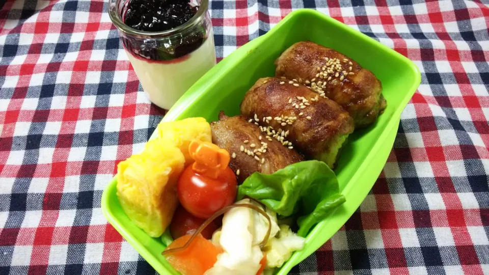 肉巻きおにぎり🍙弁当。|ちびたまさん