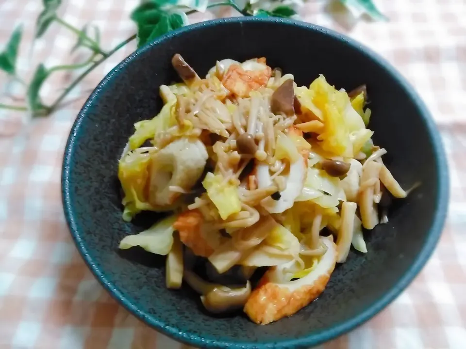 竹輪とキャベツ♡簡単炒め煮|花ママさん