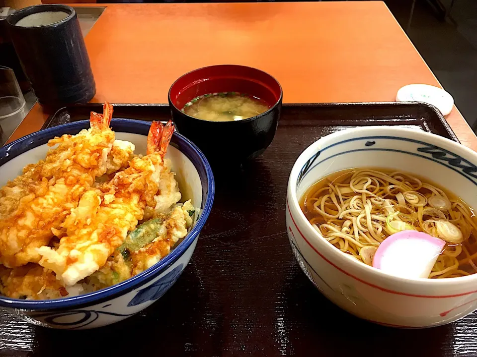 18日ってな事でてんやの日/上天丼小そばセット温|Tarou  Masayukiさん