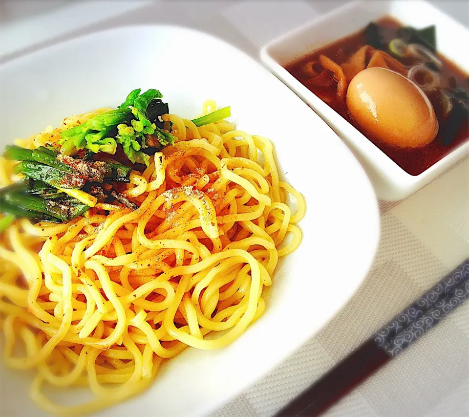 煮卵とつけ麺 🍜 (๑˃̵ᴗ˂̵)و|bamazooさん