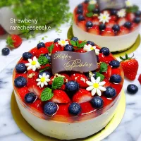 いちごのレアチーズケーキ🍓|tetujinさん