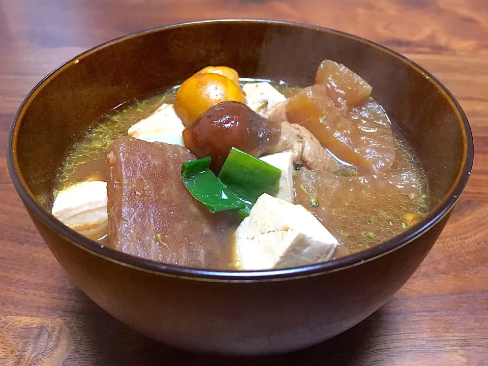 鶏皮とナメコのトロトロけんちん汁🐔🍄🥘|ぱぴこ家さん