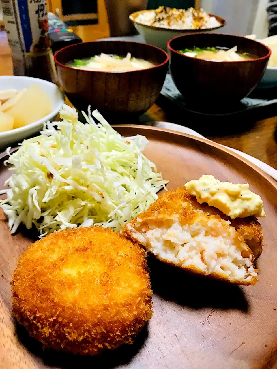 海老カツ🍤
豚バラと大根の出汁煮。|ちはるさん