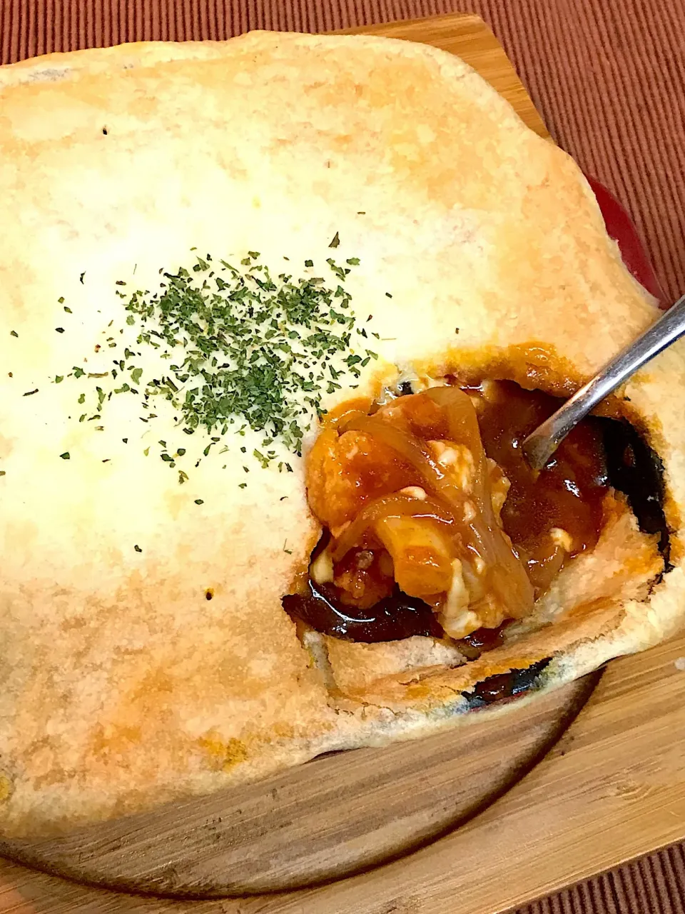 牡蠣とカリフラワーのシチューパイ🥧|しづか御膳さん