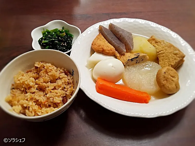 昨日の晩ご飯だよ(*^^*)
★炊き込みご飯
★おでん
★ほうれん草のおひたし|ソラシェフさん