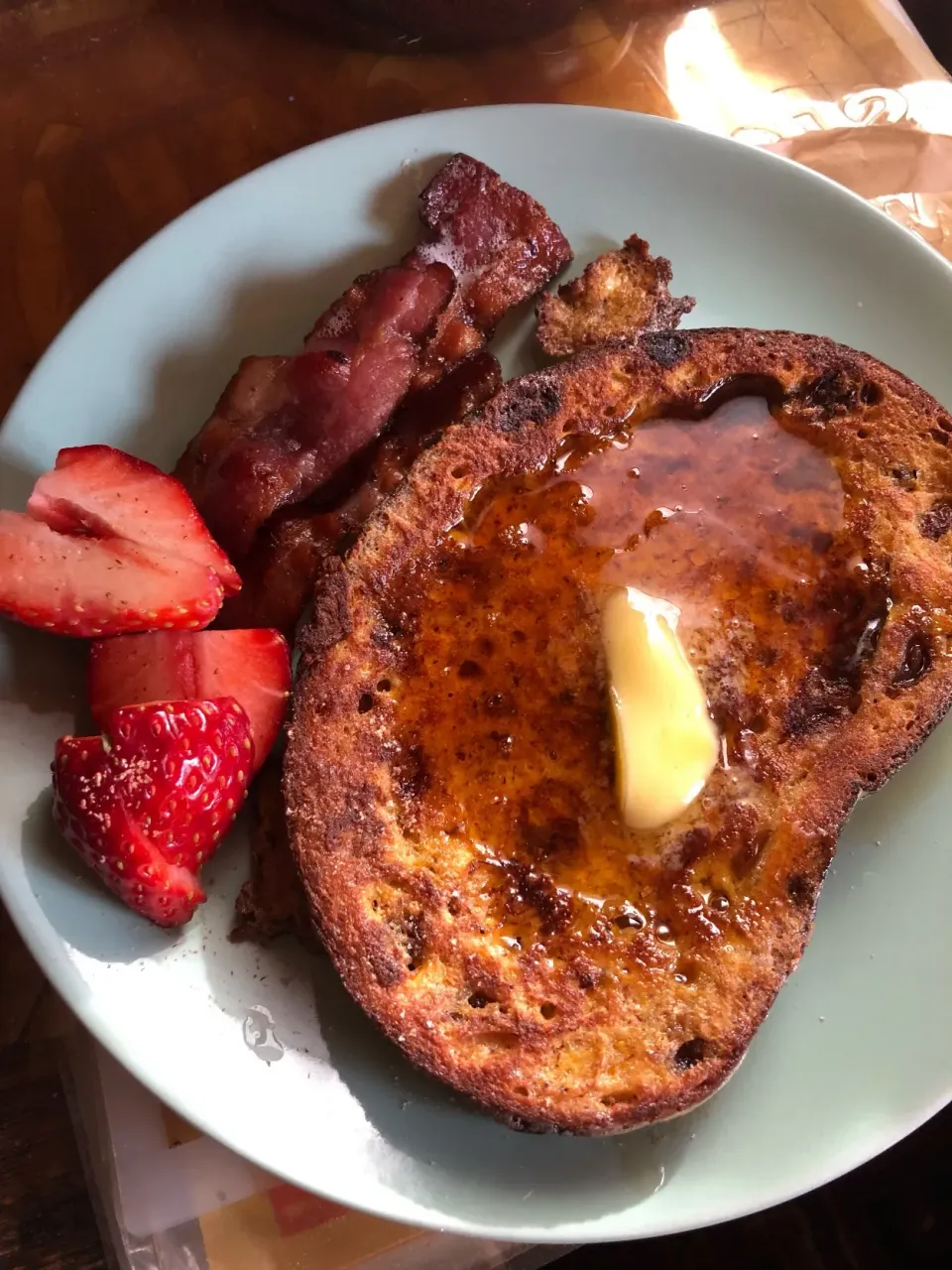 Raisin bread French Toast with Bacon|Chris Shannonさん