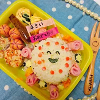 Snapdishの料理写真:娘の誕生日弁当|まいころさん