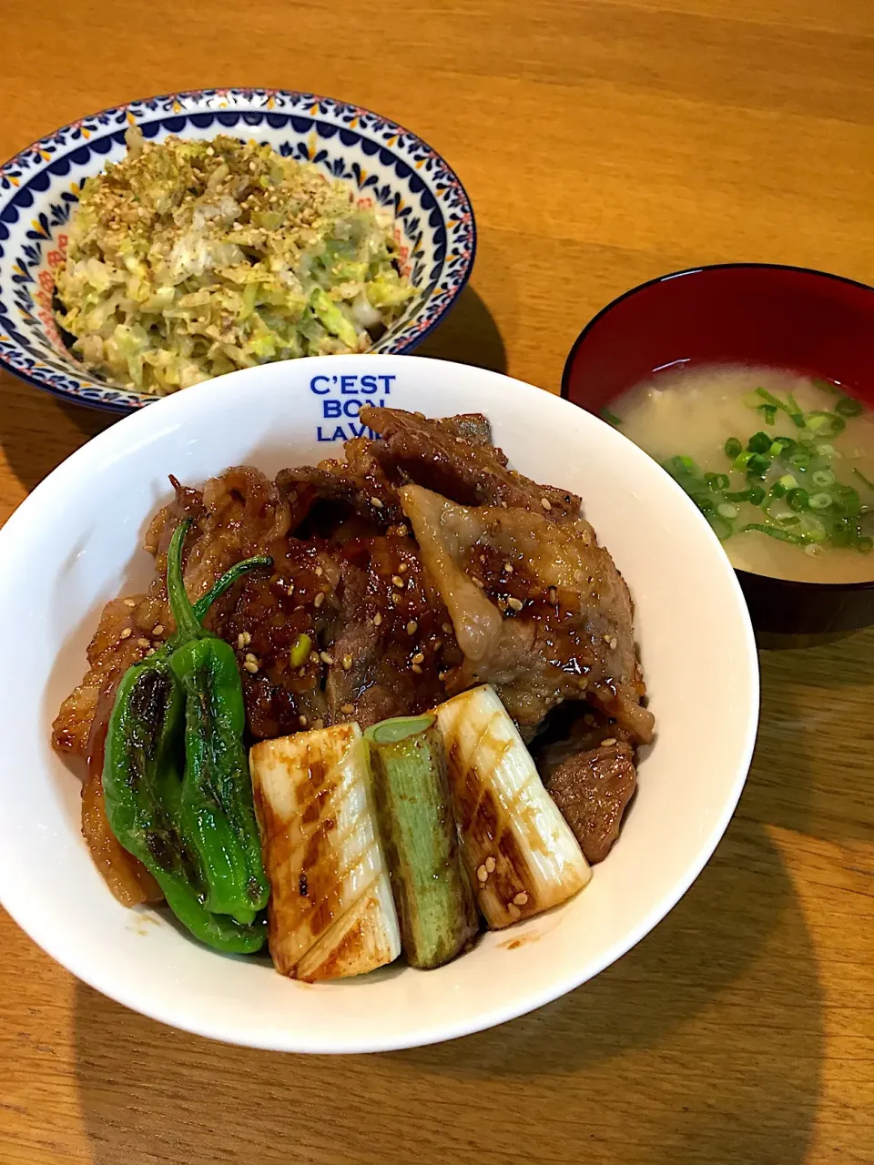 がっつり‼︎牛カルビ丼|まつださんさん