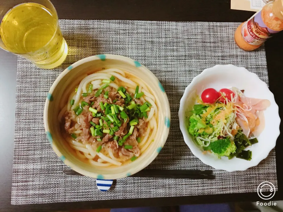 Snapdishの料理写真:旦那さんご飯🍜肉うどん|さとみさん