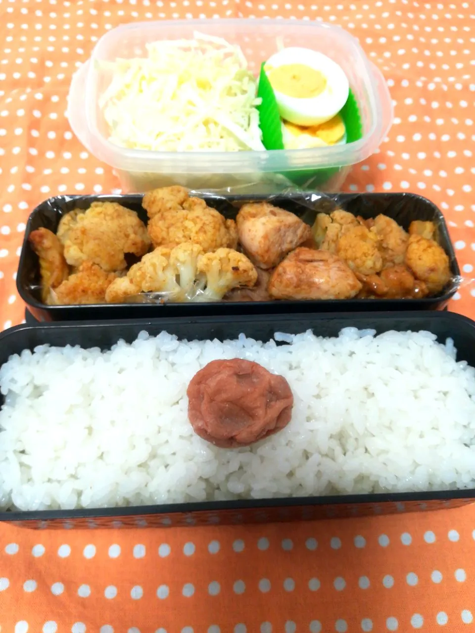 鶏肉とカリフラワーのカレーソテー弁当🍱|とにおさん