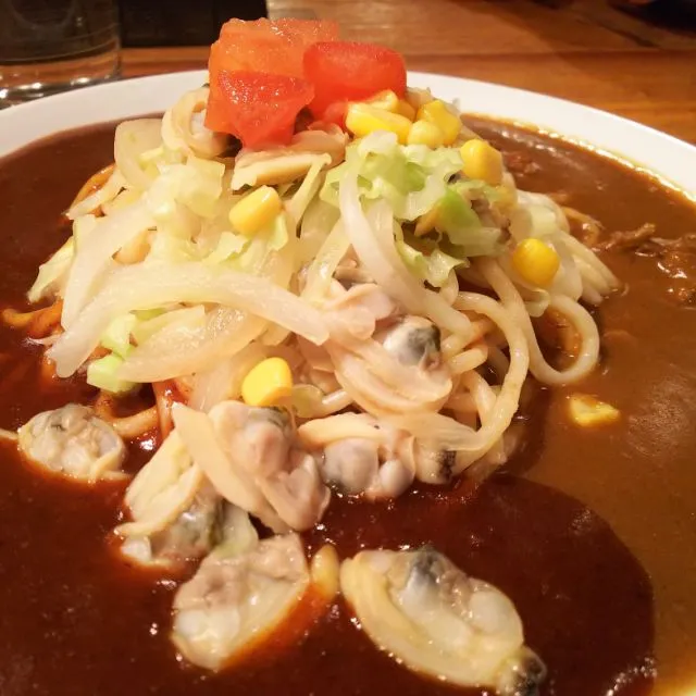 あんかけパスタ。ボンゴレで。 ソースはカレーとハーフ&ハーフ。|大石さん