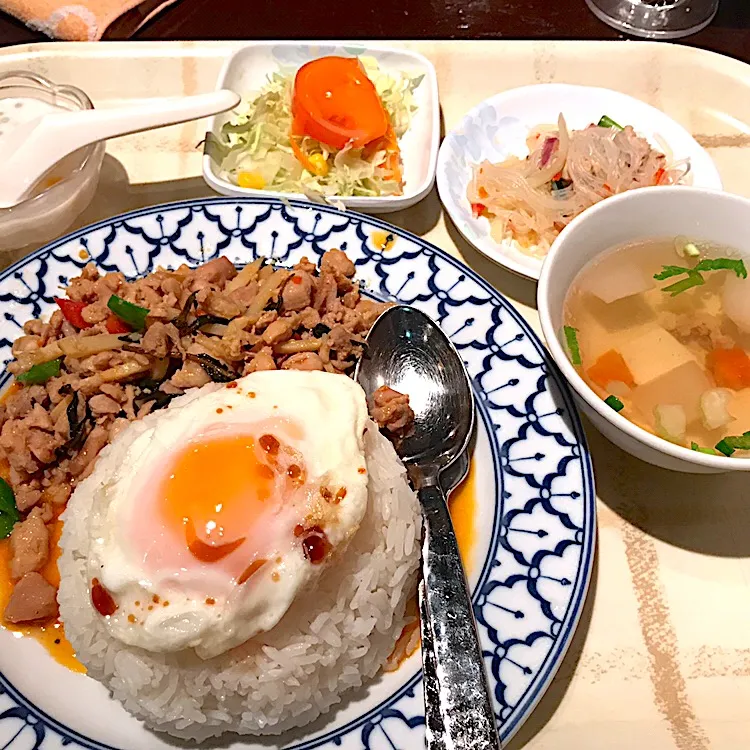 Snapdishの料理写真:ガパオランチ|純さん