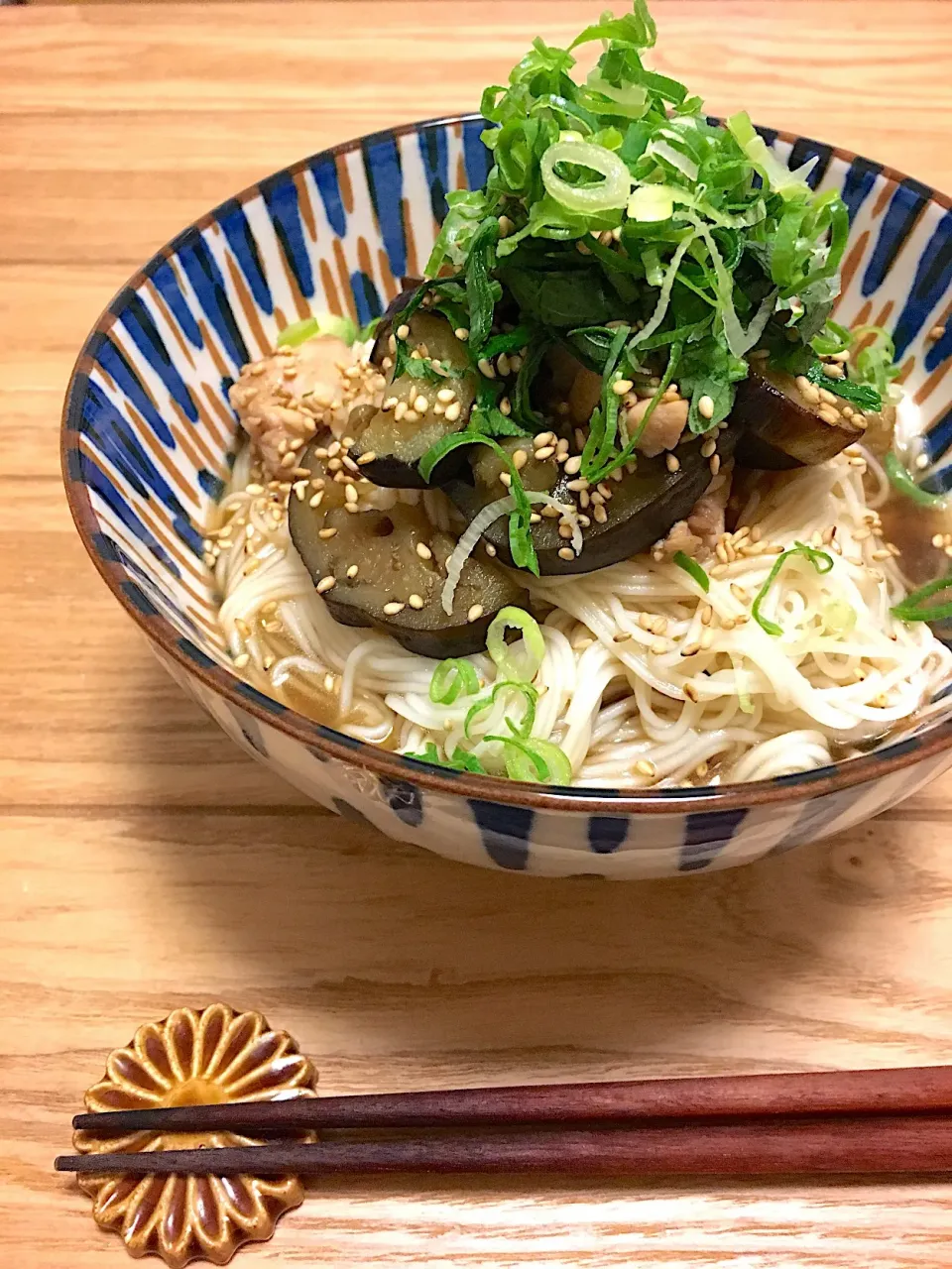 茄子と鶏のぶっかけそうめん #そうめん #麺 #鶏肉 #茄子|yunさん