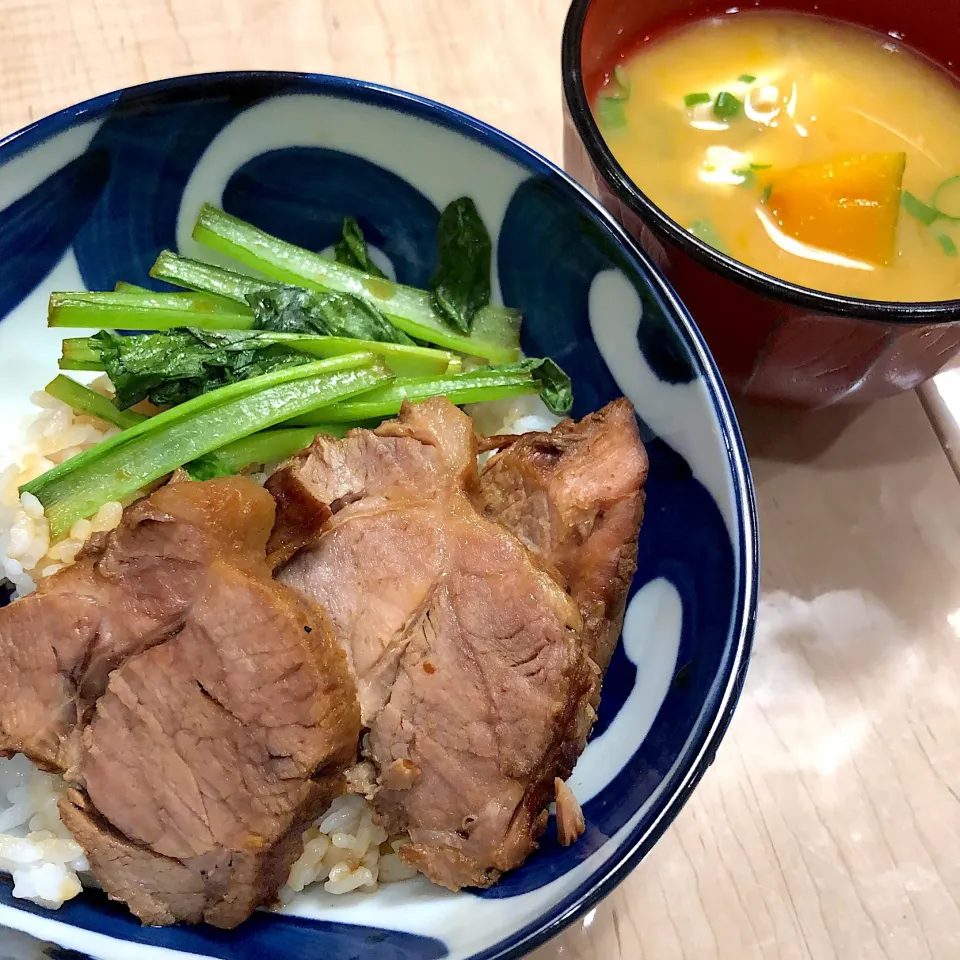 豚チャーシュー丼|すずちゅんさん