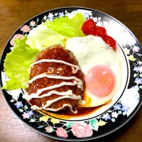 ハンバーグの次の日はロコモコ丼！|迷い猫さん