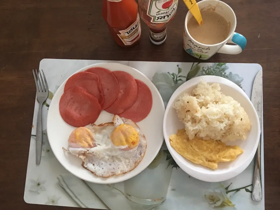 Breakfast|MommyKik & PunPunさん