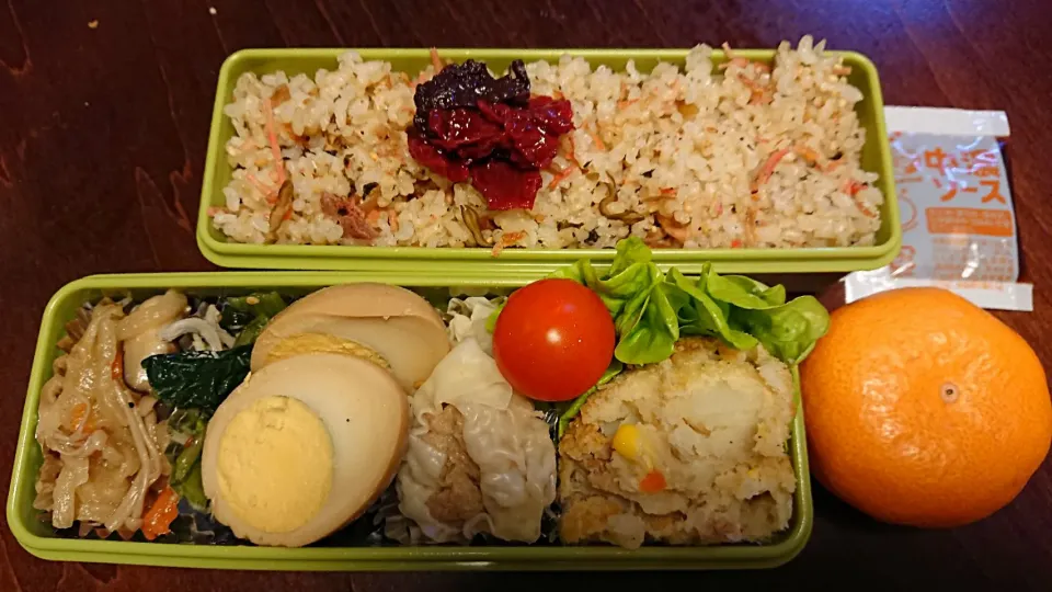 コロッケ弁当
 #今日のお弁当|りょーさん