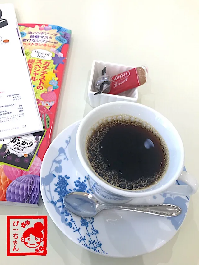 ディーラーでコーヒー😅|☆ぴ〜ちゃん☆さん