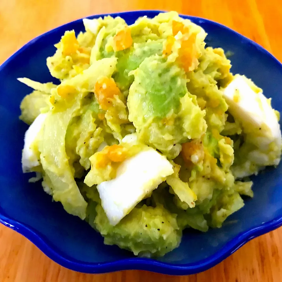 Snapdishの料理写真:アボカドポテトサラダ🥑|Daikiさん