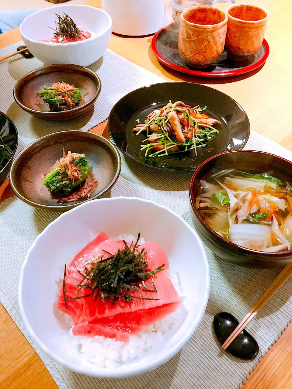 鉄火丼、薩摩揚げと豆苗の塩炒め|papinさん