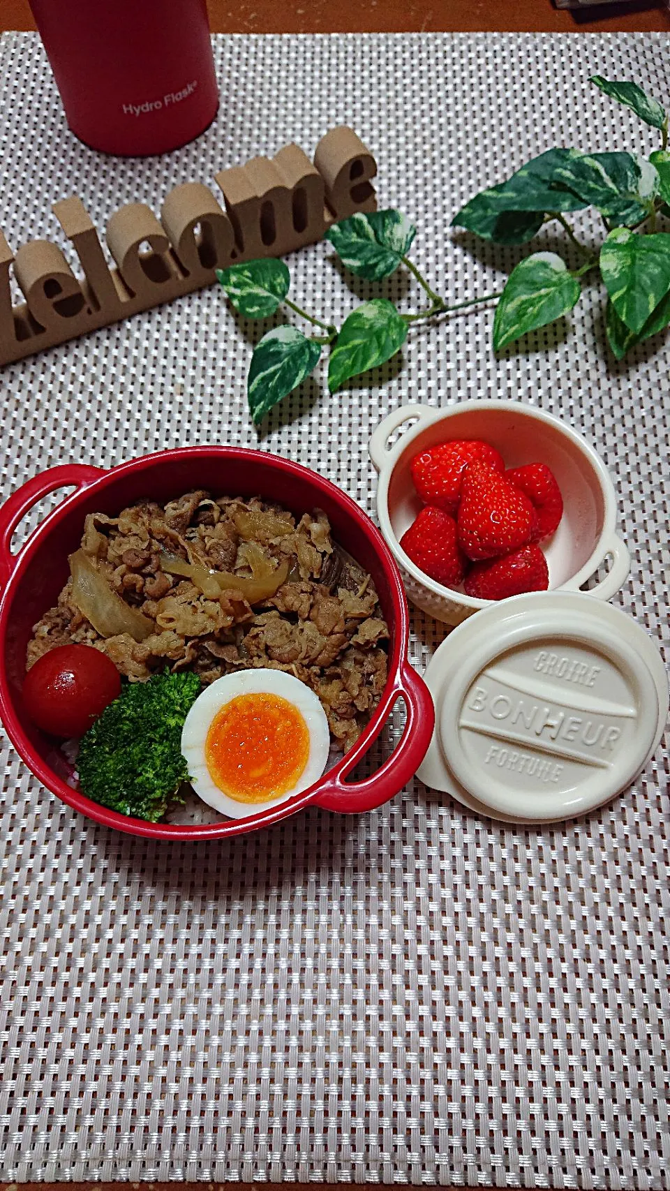 牛丼弁当🍱|さくらさん