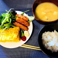 Snapdishの料理写真:寝不足朝ごはん|あいかさん